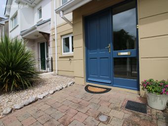 78 Clonlea, Mount Oval Village, Clarkes Hill, Rochestown, Co. Cork - Image 2