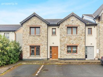 245 Roseberry Hill, Newbridge, Co. Kildare