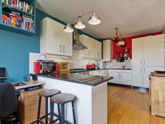 2j Belarmine Drive, Stepaside, Dublin 18, Stepaside, Dublin 18 - Image 4