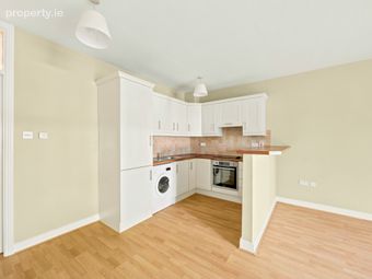 4 The Maples, Moorefield Road, Newbridge, Co. Kildare, Newbridge, Co. Kildare - Image 5