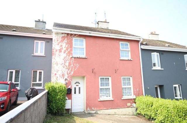 23 Richmond Court, Bandon, Bandon, Co. Cork - Click to view photos