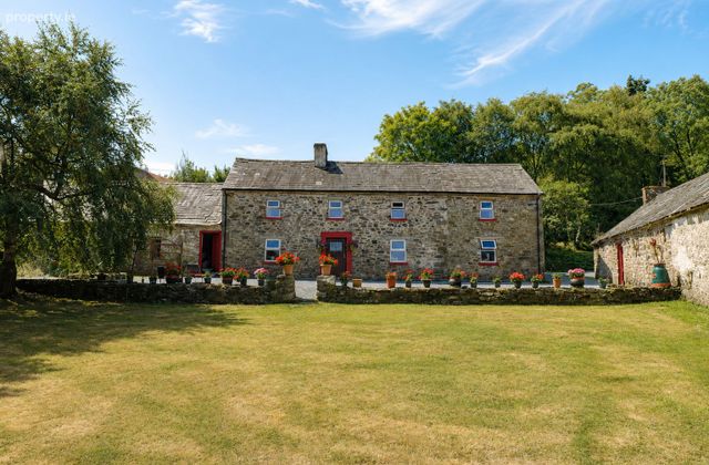 Brownswood, Portlaw, Portlaw, Co. Waterford - Click to view photos