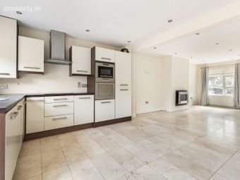 8a Castlefield Way, Dublin 16, Knocklyon, Dublin 16 - Image 4