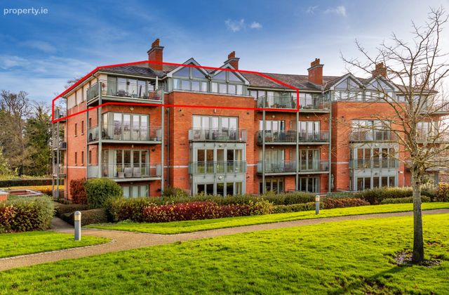 18 Alder Lodge, Farmleigh Avenue, Farmleigh Woods, Castleknock, Castleknock, Dublin 15 - Click to view photos