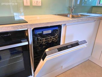 Apartment 2, Tolka Lodge, Ballyboggan Road, Dublin, Cabra, Dublin 7 - Image 5