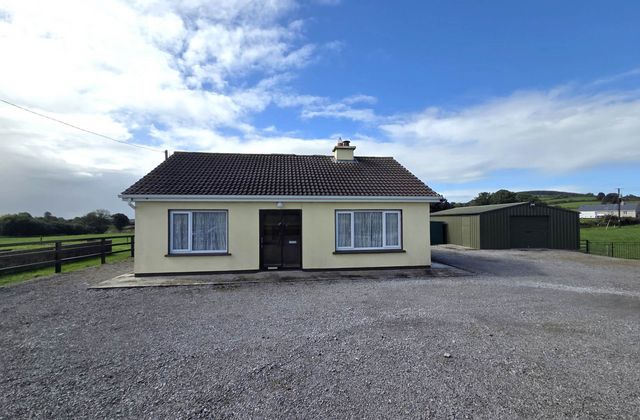 Graigue, Castletown, Kilmallock, Co. Limerick, Kilmallock, Co. Limerick - Click to view photos
