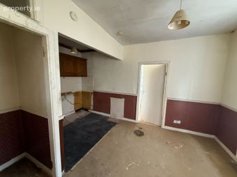 6 Catherine Street, Limerick City Centre, Co. Limerick - Image 5