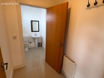 16 The Courtyard, Woodville, Glanmire, Co. Cork - Image 5