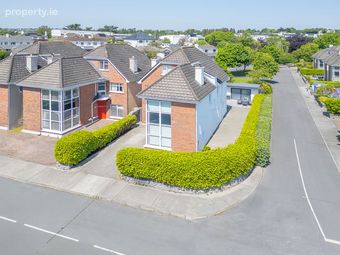 46 Rockbarton Park, Salthill, Galway, Salthill, Co. Galway - Image 2