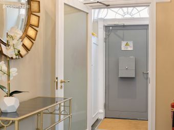 10 Pembroke Street Upper, Dublin 2 - Image 5