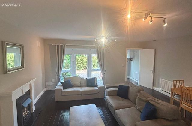 29 Carrig Court, Saggart, Citywest, Co. Dublin - Click to view photos