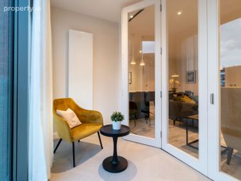 Apartment 1, Lock Gate 4, Charlemont Lane, Dublin 2 - Image 4