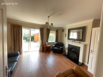 98 Bo&iacute;reann Bheag, Roscam, Garraun, Co. Galway - Image 2