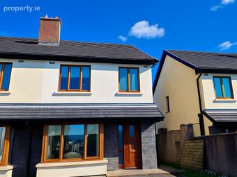 18 The Maples, Ballyhaunis, Ballyhaunis, Co. Mayo
