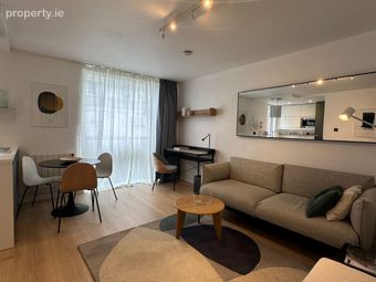 12 Rowan House, Mespil Estate, Sussex Road, Dublin 4, D04 Fa02, Ballsbridge, Dublin 4