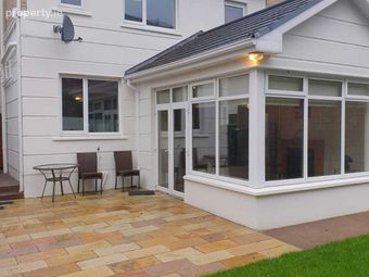 8 Clarkes Wood, Mount Oval Village, Rochestown, Co. Cork - Image 2
