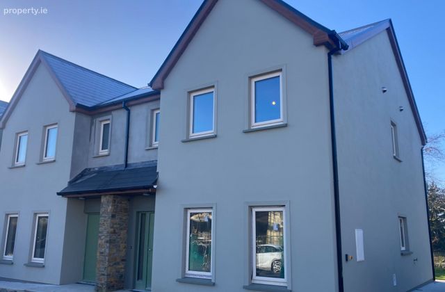 An Pairc, Gneeveguilla, Killarney, Co. Kerry - Click to view photos