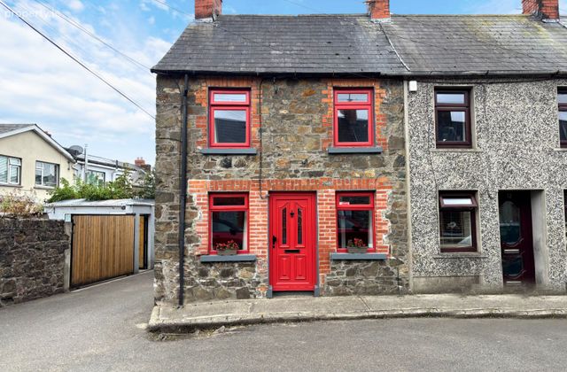 13 Centenary Place, Gorey, Gorey, Co. Wexford - Click to view photos