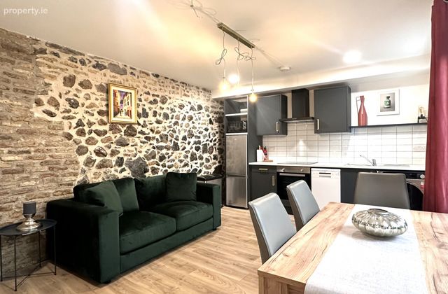 Apt 5 Fiddle &amp; Bow, 48 Dominick Street Lower, Galway, Galway City Centre, Co. Galway - Click to view photos