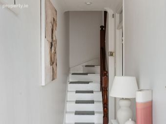 4 Angler's Rest, Beaver Row, Donnybrook, Dublin 4 - Image 2