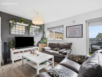 71 The Water Rill, Waterside, Malahide, Co. Dublin - Image 5