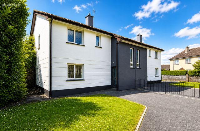 44 River Crest, Tuam, Co. Galway - Click to view photos