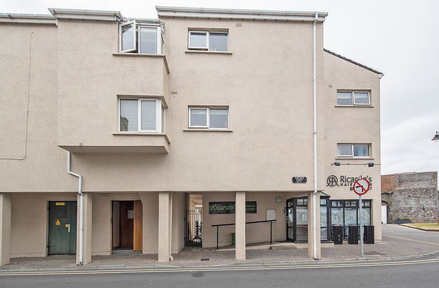 3 Garvan's Court, Harbour View, Dungarvan, Co. Waterford - Click to view photos