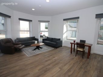 3 Apt 1 The Coachhouse, Ballinlough House, Churchyard Lane, Douglas, Co. Cork - Image 2
