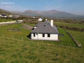 Ballinavounig, Dingle, Co. Kerry - Image 3