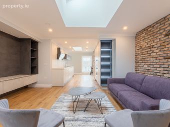 Fort-eyre House, Shantalla, Co. Galway - Image 5