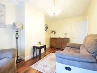 13 Roger Casement Park, Glasheen Road, Glasheen, Co. Cork - Image 5