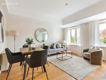 43 Eastmoreland Court, Ballsbridge, Dublin 4 - Image 2