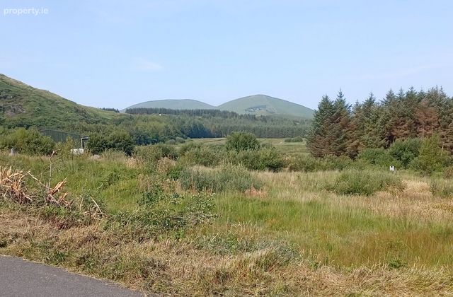 Raheen Fermoyle, Ballinskelligs, Co. Kerry - Click to view photos