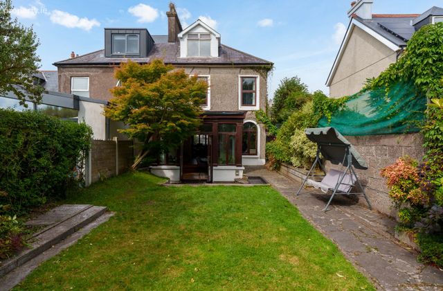 Ardfinnan, Glasheen Road, Glasheen, Co. Cork - Click to view photos