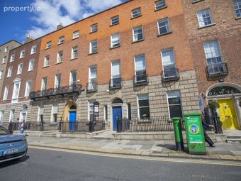 Lower Ground Floor, No. 28 Merrion Square North, Dublin 2 - Image 2