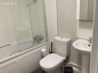 Apartment 18, Block A, The Windmill, Grand Canal Dock, Dublin 2 - Image 3