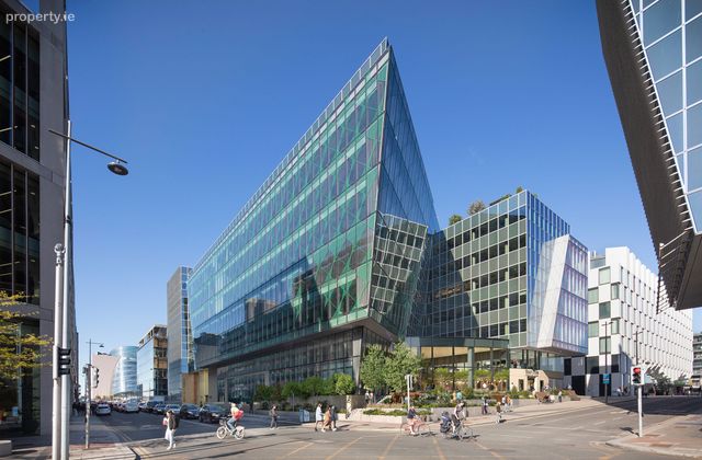 4/5 Grand Canal Square, Grand Canal Dock, Dublin 2 - Click to view photos