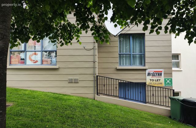 Spencer House, High Road, Letterkenny, Co. Donegal - Click to view photos