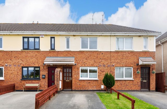 14 Woodlands Vale, Arklow, Co Wicklow, Arklow, Co. Wicklow - Click to view photos