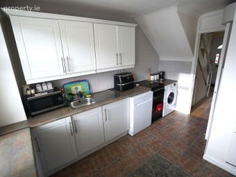 72 Tola Park, Shannon, Shannon, Co. Clare - Image 3