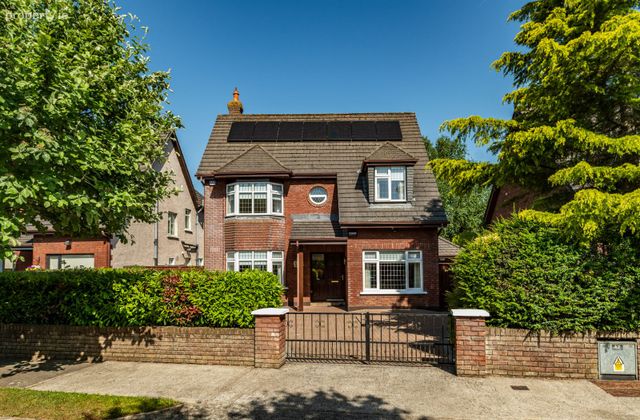 10 The Gallops, Naas, Co. Kildare - Click to view photos