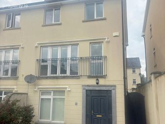 10 Kingsfort Square, Castlepark, Mallow, Co. Cork