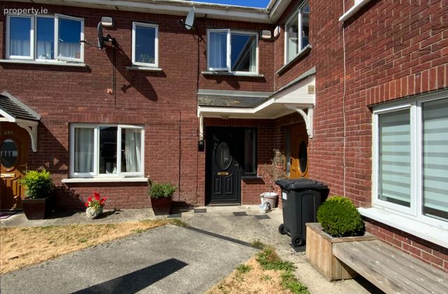 70 The Avenue, Meadowvale, Arklow, Co. Wicklow - Click to view photos