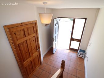 29 Boru Court, Ballina, Co. Tipperary - Image 5