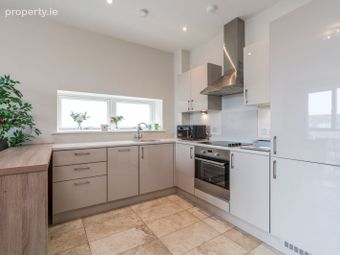 Bramley Hall, Hamilton Park, Castleknock, Dublin 15 - Image 4