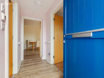 4 Parkview Grove, Finglas, Dublin 11, Finglas, Dublin 11 - Image 3