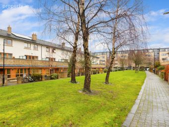 65 Milltown Avenue, Mount Saint Annes, Milltown, Dublin 6 - Image 2