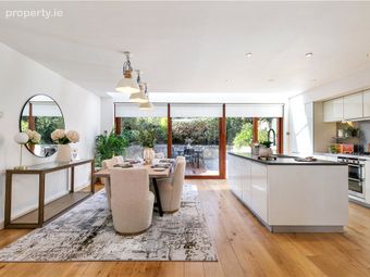 Cove Villa, 1a Lower Albert Road, Sandycove, Co. Dublin, Sandycove, Co. Dublin - Image 2