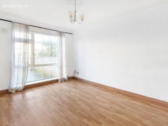 4 Corduff Gardens, Corduff, Blanchardstown, Dublin 15, Blanchardstown, Dublin 15 - Image 2