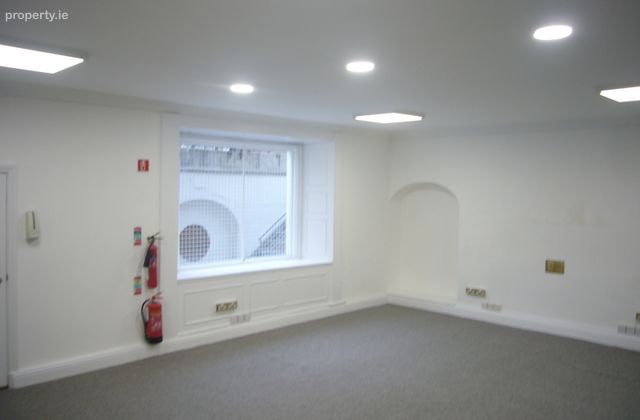 19 Mountjoy Square, Dublin 1 - Click to view photos
